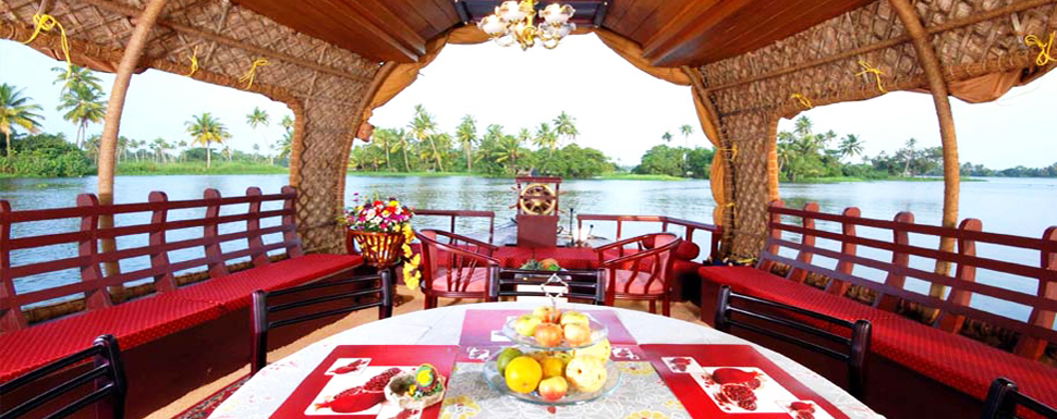 House boat